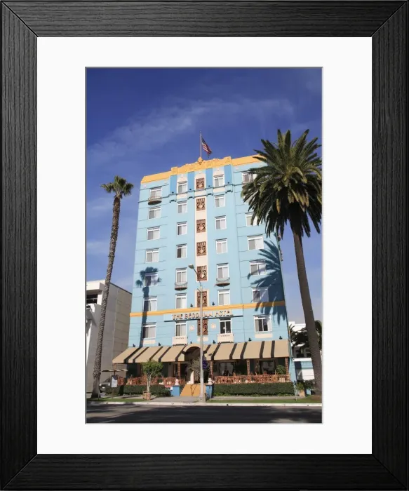 Framed Print : Art deco, Georgian Hotel, Ocean Avenue, Santa Monica, Los Angeles, California Framed Print : Art deco, Georgian Hotel, Ocean Avenue, Santa Monica, Los Angeles, California