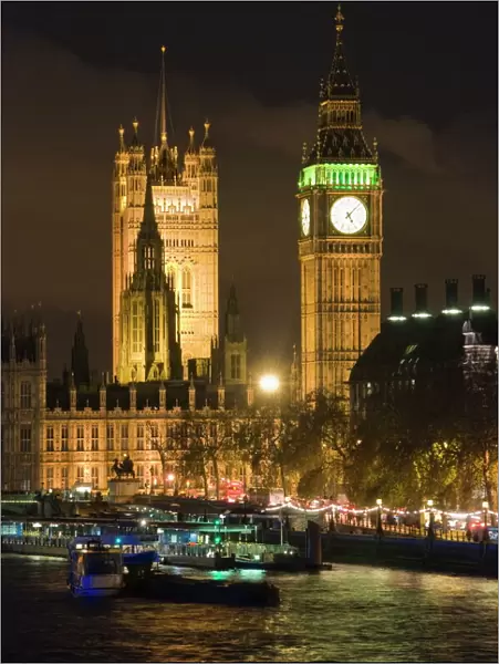 Big Ben and the Houses of Parliament by the River Thames at dusk, Westminster