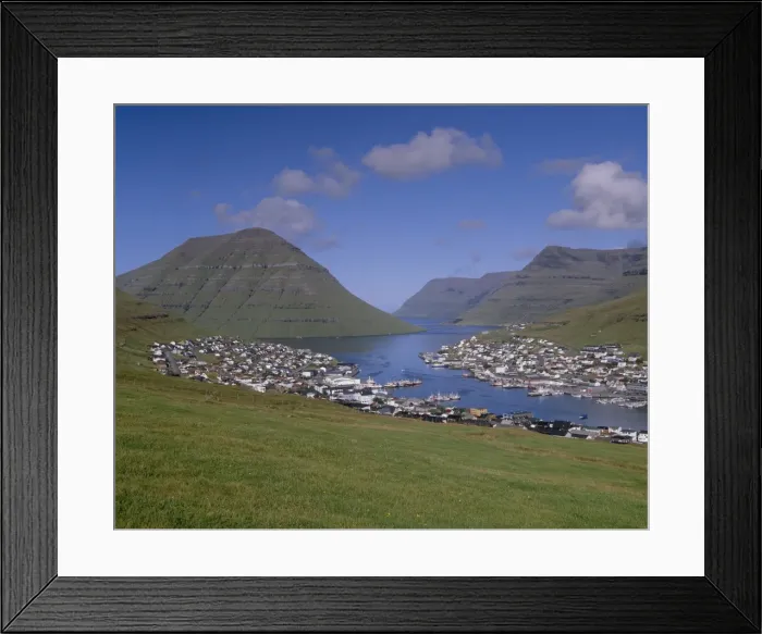 Framed Print : Klaksvik town and harbour with Kunoy island on the left, Bordoy Island (Nordoyar) Framed Print : Klaksvik town and harbour with Kunoy island on the left, Bordoy Island (Nordoyar)