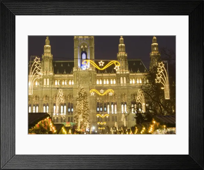 Framed Print : Christkindlmarkt (Christmas Market) and Rathaus (Town Hall) at Rathausplatz at twilight Framed Print : Christkindlmarkt (Christmas Market) and Rathaus (Town Hall) at Rathausplatz at twilight