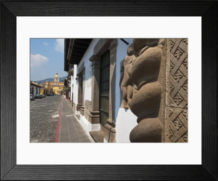 Framed Print : Colonial buildings and Santa Catalina Arch, UNESCO World Heritage Site Framed Print : Colonial buildings and Santa Catalina Arch, UNESCO World Heritage Site