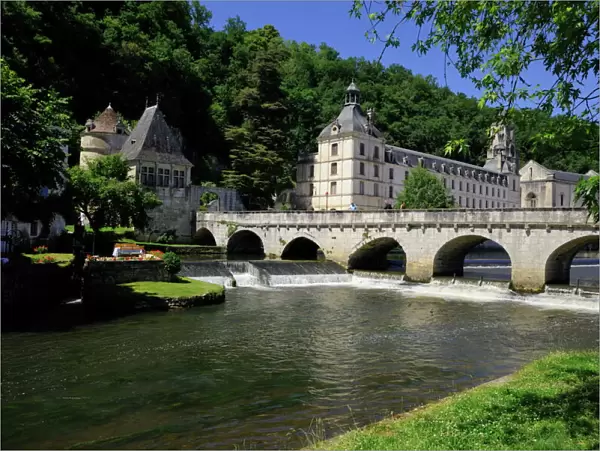 Pont Coud, Dronne River and Abbey, Brantome, Dordogne, France, Europe
