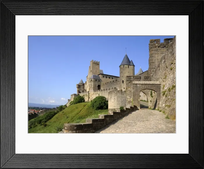 Framed Print : Porte d Aude, walled and turreted fortress of La Cite, Carcassonne