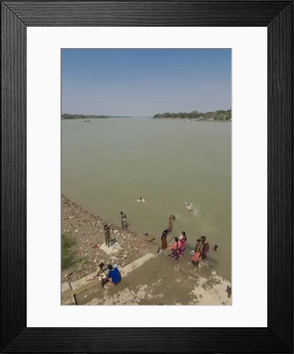Framed Print : Indian people bathing in the Hooghly river, Kolkata, West Bengal, India, Asia Framed Print : Indian people bathing in the Hooghly river, Kolkata, West Bengal, India, Asia