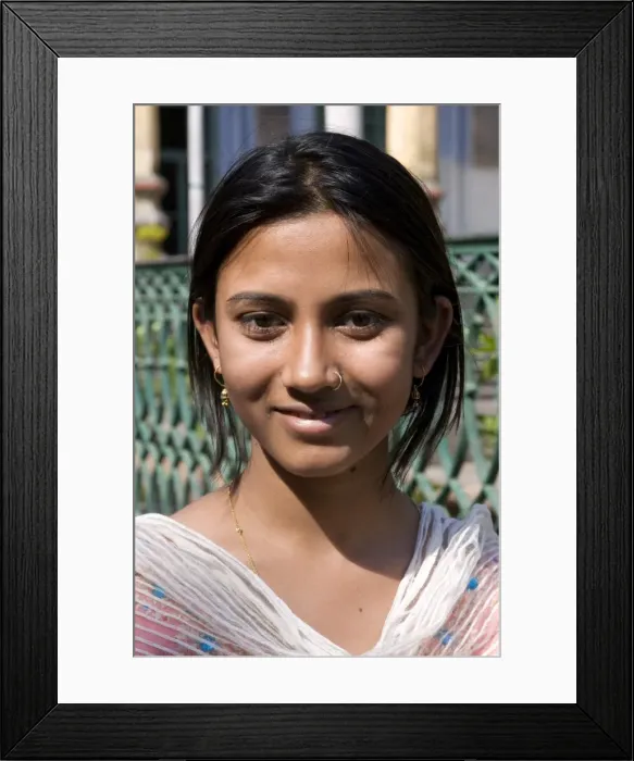 Framed Print : Portrait of smiling, pretty woman, Kolkata, India, Asia Framed Print : Portrait of smiling, pretty woman, Kolkata, India, Asia