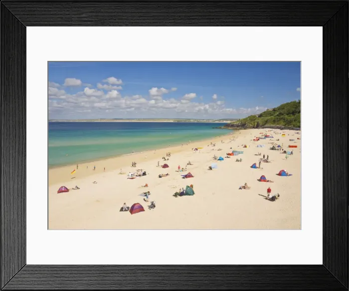 Framed Print : Holidaymakers and tourists sunbathing on Porthminster beach, St. Ives (Pedn Olva)