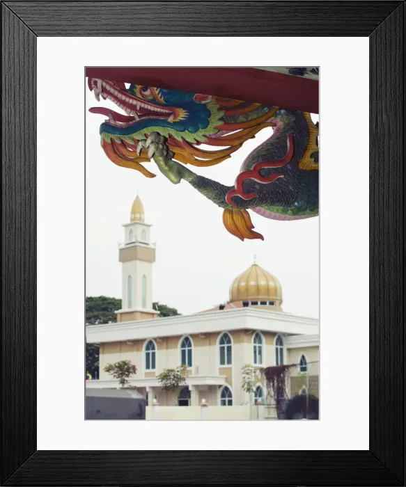 Framed Print : Dragon and mosque at Sam Kow Tong Chinese Temple, Kuala Lumpur, Malaysia Framed Print : Dragon and mosque at Sam Kow Tong Chinese Temple, Kuala Lumpur, Malaysia