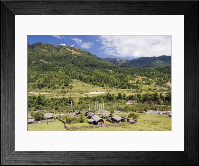 Framed Print : Farm houses, Bumthang, Chokor Valley, Bhutan, Asia Framed Print : Farm houses, Bumthang, Chokor Valley, Bhutan, Asia