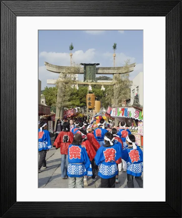 Framed Print : Festival goers at a torii gate at Hadaka matsuri (Naked Festival), Hofu city Framed Print : Festival goers at a torii gate at Hadaka matsuri (Naked Festival), Hofu city
