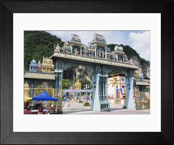 Framed Print : Entrance gate of the Hindu Shrine at Batu Caves, Kuala Lumpur, Malaysia Framed Print : Entrance gate of the Hindu Shrine at Batu Caves, Kuala Lumpur, Malaysia