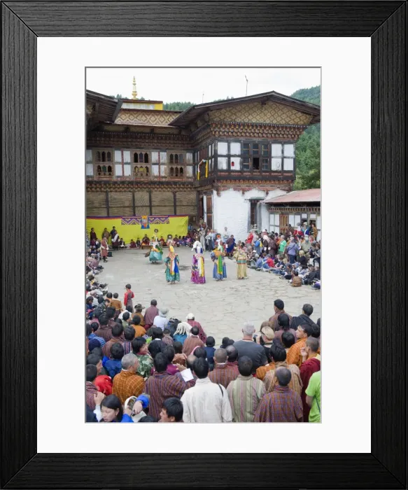 Framed Print : Dancers at Thangbi Mani Tsechu (festival), Jakar, Bumthang, Chokor Valley, Bhutan, Asia Framed Print : Dancers at Thangbi Mani Tsechu (festival), Jakar, Bumthang, Chokor Valley, Bhutan, Asia