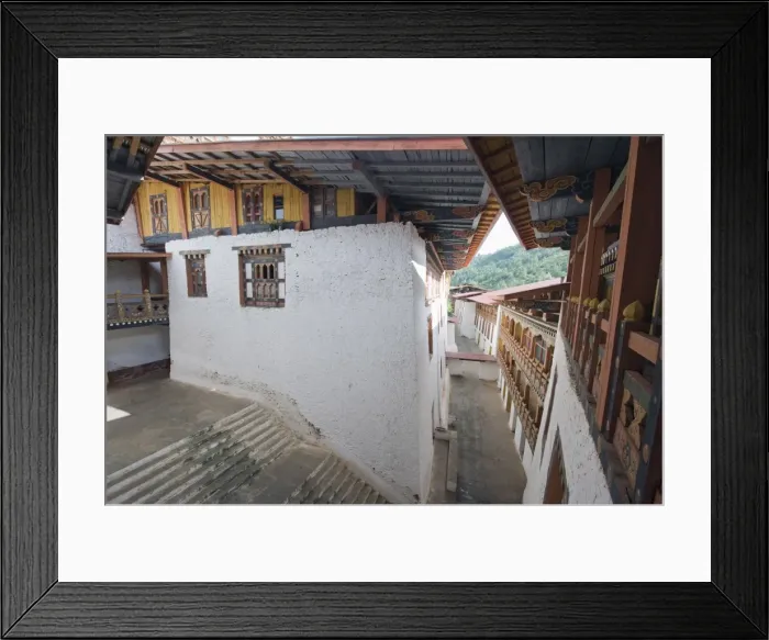 Framed Print : Punakha Dzong dating from 1637, Punakha, Bhutan, Asia Framed Print : Punakha Dzong dating from 1637, Punakha, Bhutan, Asia