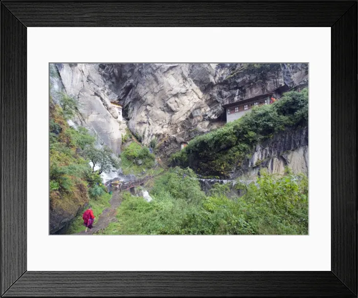 Framed Print : A monk on his way to Tigers Nest (Taktsang Goemba), Paro Valley, Bhutan, Asia Framed Print : A monk on his way to Tigers Nest (Taktsang Goemba), Paro Valley, Bhutan, Asia