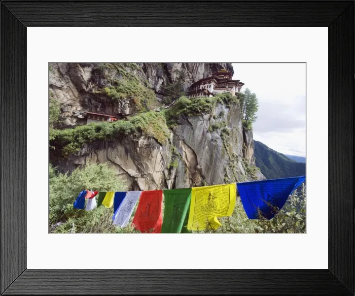 Framed Print : Prayer flags at the Tigers Nest (Taktsang Goemba), Paro Valley, Bhutan, Asia Framed Print : Prayer flags at the Tigers Nest (Taktsang Goemba), Paro Valley, Bhutan, Asia