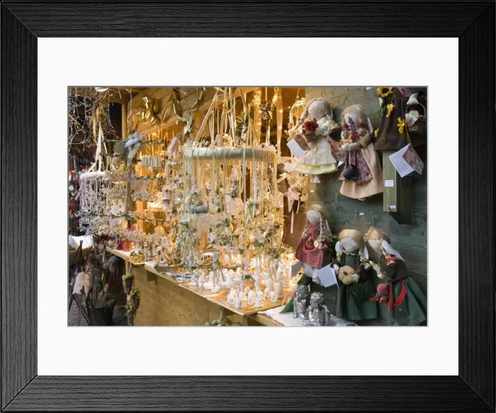 Framed Print : Christmas merchandise at stall of Christmas Stern Advent Markt, Salzburg, Austria, Europe Framed Print : Christmas merchandise at stall of Christmas Stern Advent Markt, Salzburg, Austria, Europe