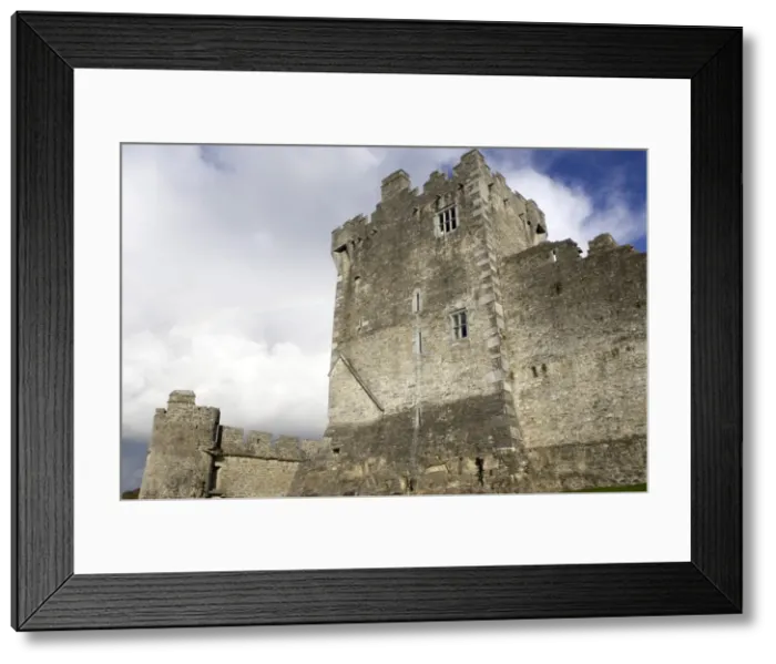 Framed Print : Ross castle on Loch Lein, Killarney National Park, Republic of Ireland, Europe Framed Print : Ross castle on Loch Lein, Killarney National Park, Republic of Ireland, Europe