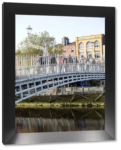 Ha penny Bridge on the Liffey River, Dublin, Republic of Ireland, Europe