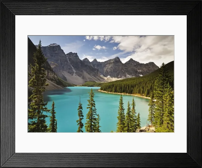Framed Print : Moraine Lake, Banff National Park, UNESCO World Heritage Site, Rocky Mountains Framed Print : Moraine Lake, Banff National Park, UNESCO World Heritage Site, Rocky Mountains
