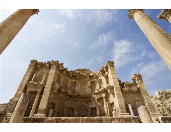 The Nymphaeum, Jerash (Gerasa), a Roman Decapolis city, Jordan, Middle East