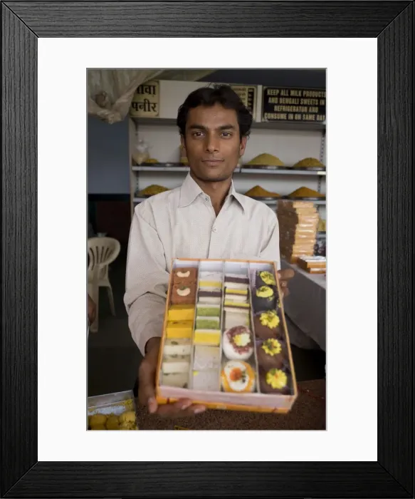 Framed Print : Diwali sweet (metai) salesman, Jaipur, Rajasthan, India, Asia Framed Print : Diwali sweet (metai) salesman, Jaipur, Rajasthan, India, Asia