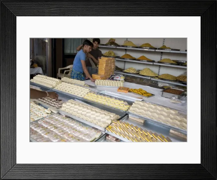 Framed Print : Boys working in a Diwali sweet (metai) shop, Jaipur, Rajasthan, India, Asia Framed Print : Boys working in a Diwali sweet (metai) shop, Jaipur, Rajasthan, India, Asia