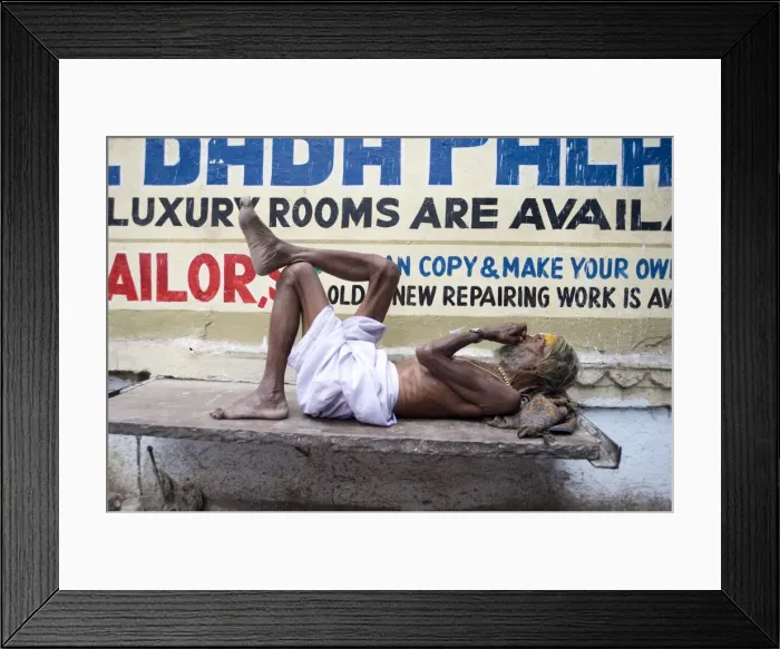Framed Print : Holy man (Saddhu) resting on a marble slab, Udaipur, Rajasthan, India, Asia Framed Print : Holy man (Saddhu) resting on a marble slab, Udaipur, Rajasthan, India, Asia