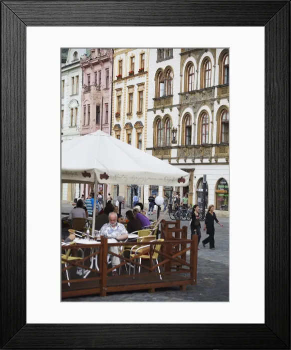 Framed Print : Outdoor cafe in Upper Square (Horni Namesti), Olomouc, Moravia, Czech Republic, Europe Framed Print : Outdoor cafe in Upper Square (Horni Namesti), Olomouc, Moravia, Czech Republic, Europe
