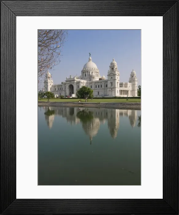 Framed Print : Imposing Victoria Monument, Kolkata, West Bengal, India, Asia Framed Print : Imposing Victoria Monument, Kolkata, West Bengal, India, Asia