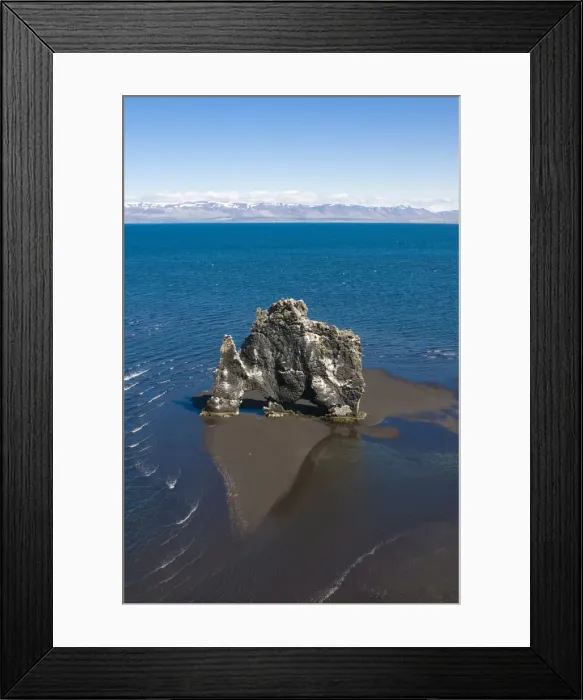 Framed Print : Famous Hvitserkur rock formation offshore, Vatnsnes Peninsula, Iceland, Polar Regions Framed Print : Famous Hvitserkur rock formation offshore, Vatnsnes Peninsula, Iceland, Polar Regions