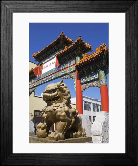 Framed Print : Chinatown Gate in the Chinatown District of Portland, Oregon, United States of America Framed Print : Chinatown Gate in the Chinatown District of Portland, Oregon, United States of America