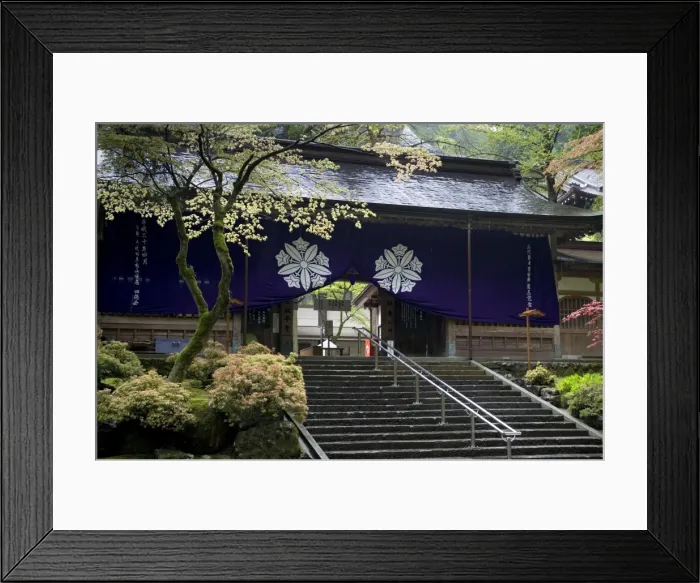 Framed Print : Entry portal at Eiheiji Temple, headquarters of Soto sect of Zen Buddhism