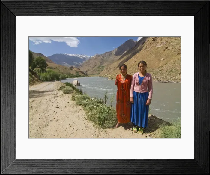 Framed Print : Smiling women posing by river, Wakhan Valley, The Pamirs, Tajikistan, Central Asia, Asia Framed Print : Smiling women posing by river, Wakhan Valley, The Pamirs, Tajikistan, Central Asia, Asia
