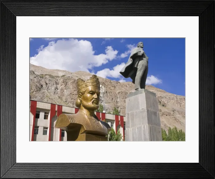 Framed Print : Statue of Lenin, Communism, Khorog, Tajikistan, Central Asia, Asia Framed Print : Statue of Lenin, Communism, Khorog, Tajikistan, Central Asia, Asia