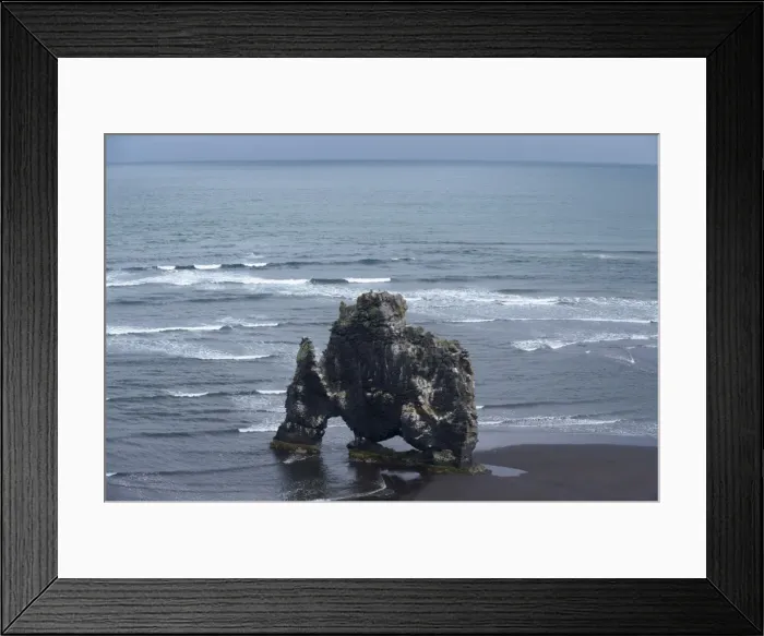 Framed Print : The distinctive sea stack Hvitserkur (White Shirt), Vatsnes Peninsula, North coast Framed Print : The distinctive sea stack Hvitserkur (White Shirt), Vatsnes Peninsula, North coast