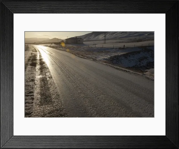 Framed Print : Road in Borgarfjordur Eystri fjord, East Fjords, Iceland, Polar Regions Framed Print : Road in Borgarfjordur Eystri fjord, East Fjords, Iceland, Polar Regions