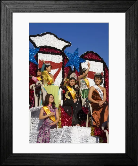 Framed Print : Golden Dragon Parade, Chinese New Year Festival, Chinatown, Los Angeles Framed Print : Golden Dragon Parade, Chinese New Year Festival, Chinatown, Los Angeles