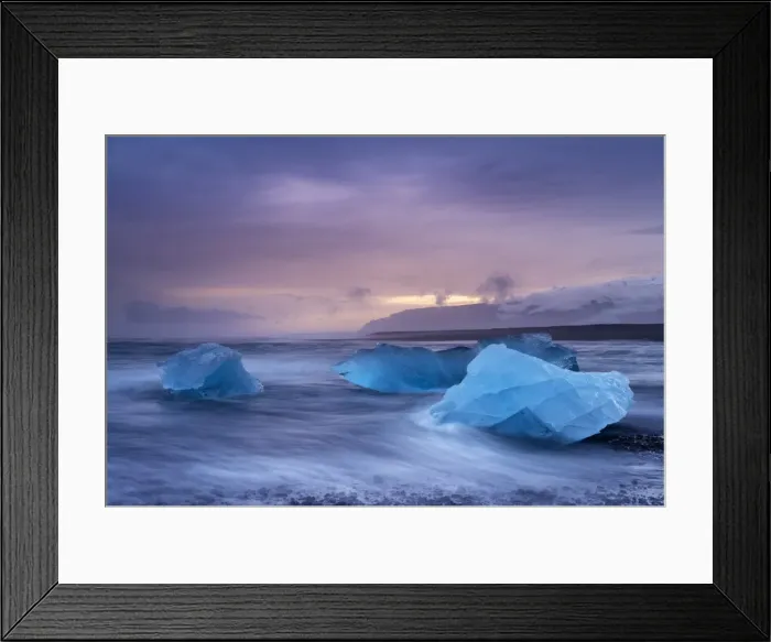 Framed Print : Icebergs washed ashore on Breidamerkursandur black sands, near Jokulsarlon glacial lagoon