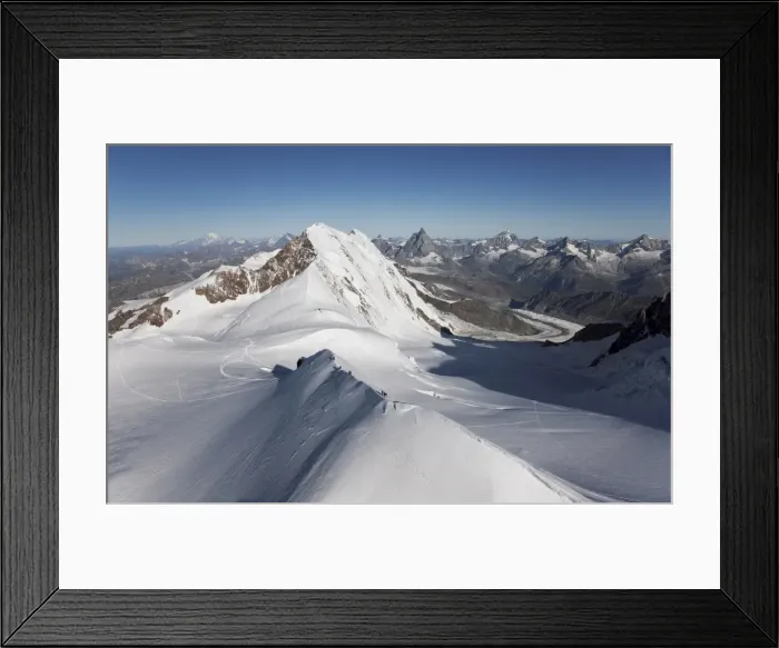 Framed Print : Climbers on Peak Polluce in the Monte Rosa Massif, Piedmont, Italian Alps, Italy, Europe Framed Print : Climbers on Peak Polluce in the Monte Rosa Massif, Piedmont, Italian Alps, Italy, Europe