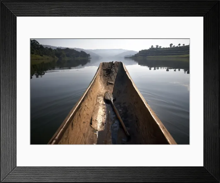 Framed Print : A dugout canoe on Lake Bunyoni, Uganda, East Africa, Africa Framed Print : A dugout canoe on Lake Bunyoni, Uganda, East Africa, Africa