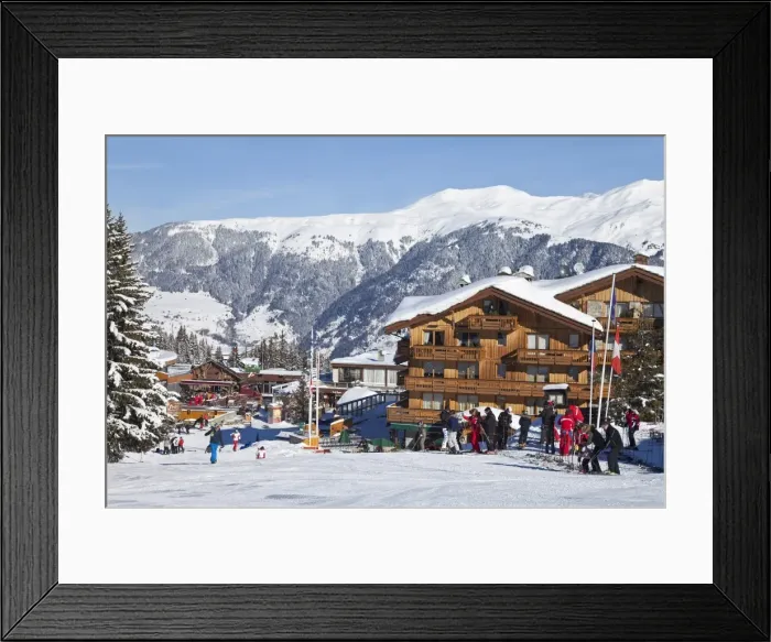 Framed Print : Courchevel 1850 ski resort in the Three Valleys (Les Trois Vallees), Savoie Framed Print : Courchevel 1850 ski resort in the Three Valleys (Les Trois Vallees), Savoie