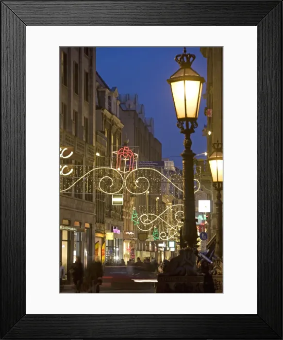 Framed Print : Christmas in Dam Square and Kalvestraat, Amsterdam, Netherlands, Europe Framed Print : Christmas in Dam Square and Kalvestraat, Amsterdam, Netherlands, Europe