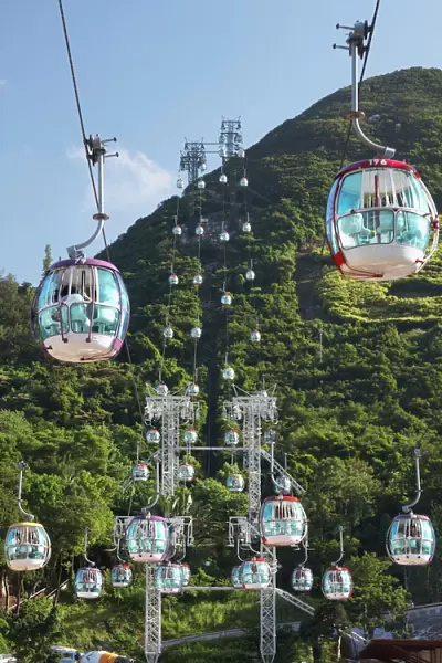 Cable car in Ocean Park, Hong Kong Island, Hong Kong, China, Asia