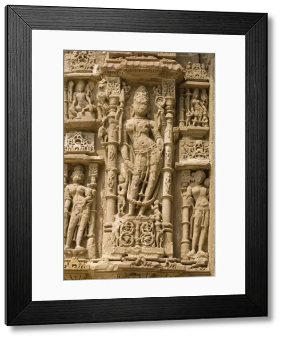 Framed Print : Carvings on the Sun Temple, Modhera, Gujarat, India Framed Print : Carvings on the Sun Temple, Modhera, Gujarat, India