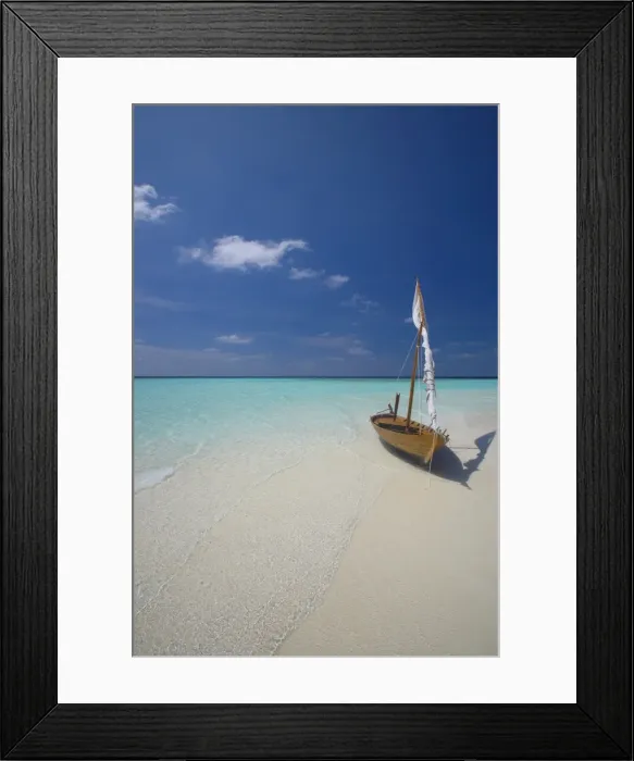 Framed Print : Traditional dhoni on the beach, Maldives, Indian Ocean, Asia Framed Print : Traditional dhoni on the beach, Maldives, Indian Ocean, Asia