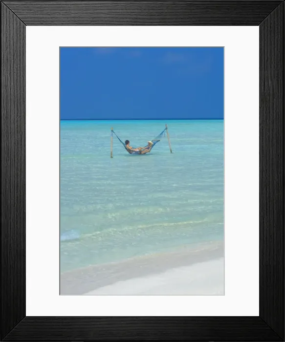Framed Print : Couple relaxing in hammock, Maldives, Indian Ocean, Asia Framed Print : Couple relaxing in hammock, Maldives, Indian Ocean, Asia