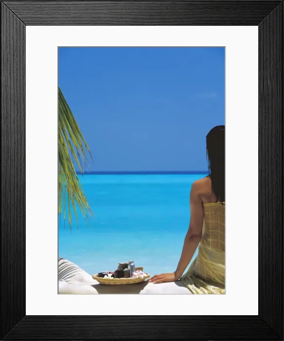 Framed Print : Spa treatment, Maldives, Indian Ocean Framed Print : Spa treatment, Maldives, Indian Ocean