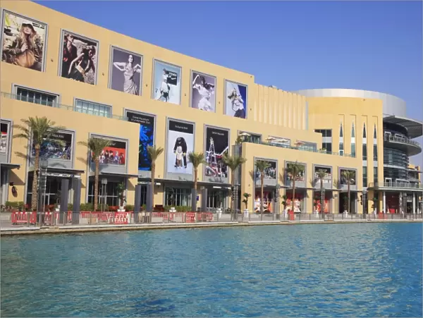 Dubai Mall, Downtown Burj Dubai, the largest shopping mall in the World