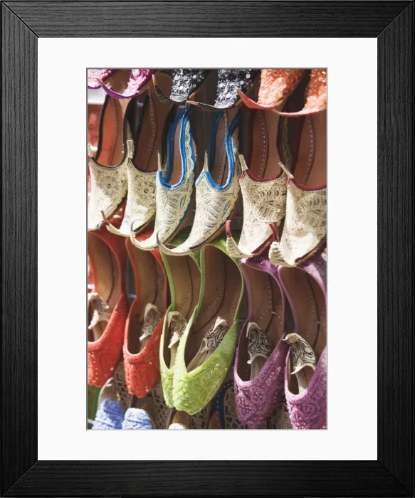 Framed Print : Traditional Arabic curly toed slippers, Deira, Dubai, United Arab Emirates, Middle East Framed Print : Traditional Arabic curly toed slippers, Deira, Dubai, United Arab Emirates, Middle East