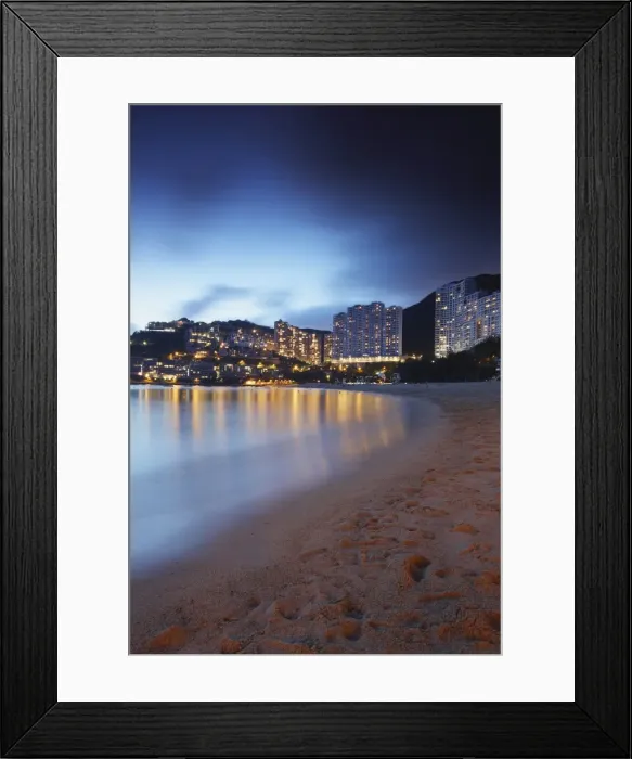 Framed Print : Repulse Bay beach at dusk, Hong Kong Island, Hong Kong, China, Asia Framed Print : Repulse Bay beach at dusk, Hong Kong Island, Hong Kong, China, Asia