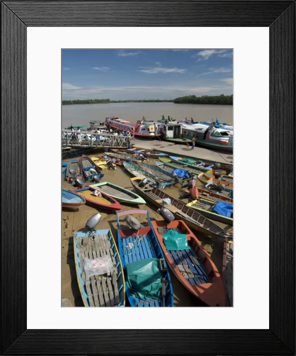 Framed Print : Colourful sampans and river boats on the Rejang River at Sarakei, Sarawak